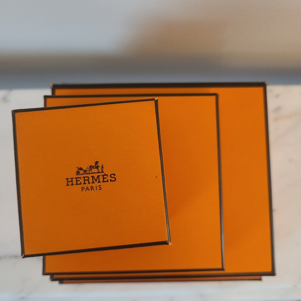 4 HERMES BOXES 💯 Authentic, 2 Cloth Bags - Picture 4 of 12